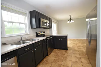 107 Esquire Drive, Richlands, NC 28574 - Photo 7