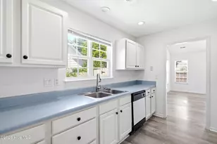 619 Glenarthur Dr, Wilmington, NC 28412 - Photo 13