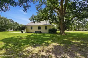 10387 Nc 306 S, Arapahoe, NC 28510 - Photo 33