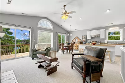 313 Sir Chandler Drive, Kill Devil Hills, NC 27948 - Photo 9