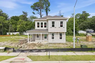 1048 Montclair Dr, Wilmington, NC 28403 - Photo 1