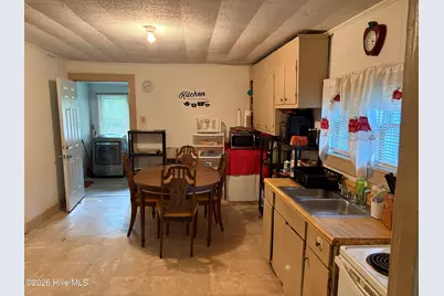 167 Larry Avenue, Pollocksville, NC 28573 - Photo 3
