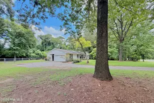 2778 Forrest Dr, Kinston, NC 28504 - Photo 3
