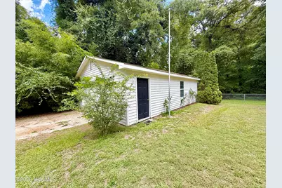2778 Forrest Drive, Kinston, NC 28504 - Photo 7