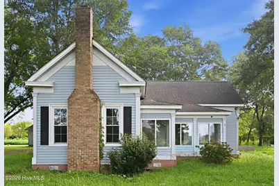 422 Cornwallis Road, Teachey, NC 28464 - Photo 1