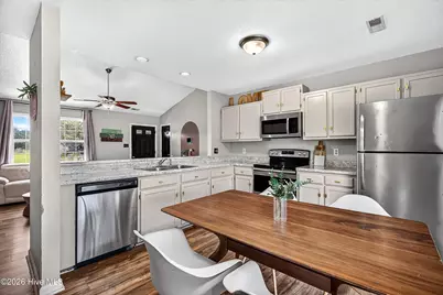 409 E Volant Street, Hubert, NC 28539 - Photo 9