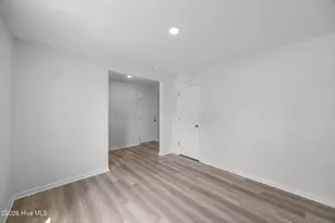 891 Plymouth Rd, Boiling Spring Lakes, NC 28461 - Photo 5