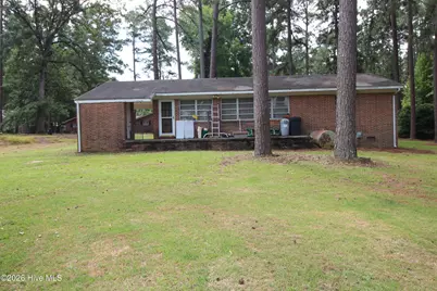 650 S May Street, Southern Pines, NC 28387 - Photo 9