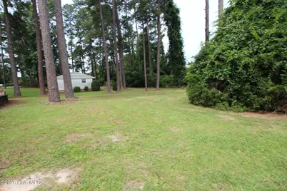 650 S May Street, Southern Pines, NC 28387 - Photo 11