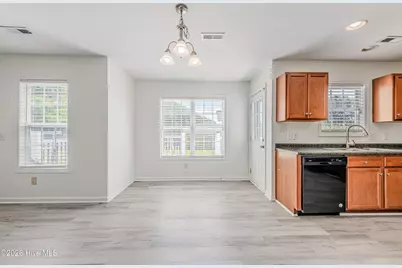 106 Chinkapin Court, Jacksonville, NC 28546 - Photo 5