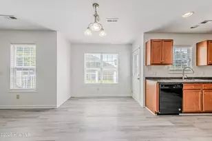 106 Chinkapin Ct, Jacksonville, NC 28546 - Photo 5