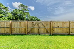 106 Chinkapin Ct, Jacksonville, NC 28546 - Photo 15