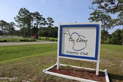 98 Fairway Drive, Southport, NC 28461 - Photo 9