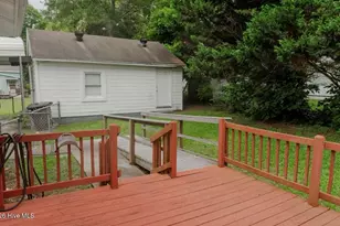 107 4th St, Cordova, NC 28330 - Photo 9
