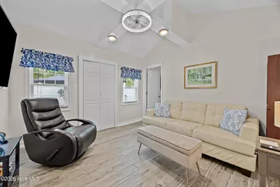 1988 W Lake Shore Drive, Wilmington, NC 28401 - Photo 81