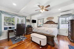 1988 W Lake Shore Dr, Wilmington, NC 28401 - Photo 17