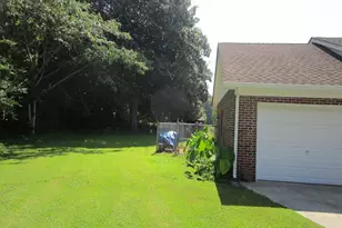 200 Fletcher Dr, Elizabeth City, NC 27909 - Photo 37