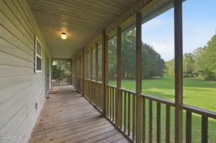 196 Pattie Ln, Maysville, NC 28555 - Photo 17