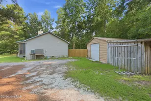 196 Pattie Ln, Maysville, NC 28555 - Photo 23