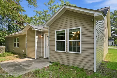 207 Sherwood Road, Jacksonville, NC 28540 - Photo 9