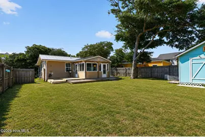 112 NE 51st Street, Oak Island, NC 28465 - Photo 3