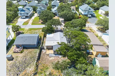 112 NE 51st Street, Oak Island, NC 28465 - Photo 37