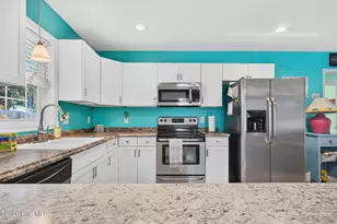 112 NE 51st St, Oak Island, NC 28465 - Photo 17