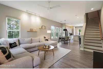 347 McIvers Alley, Wilmington, NC 28401 - Photo 5