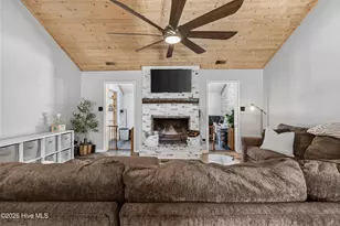 265 Bayberry Ct, Jacksonville, NC 28540 - Photo 7