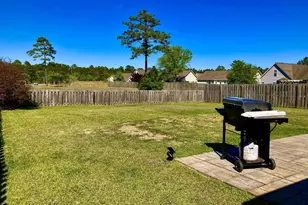 406 Amaryllis Ln, Holly Ridge, NC 28445 - Photo 15