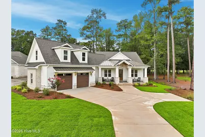 208 E Winding Way, Wallace, NC 28466 - Photo 1