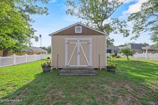 2158 Bayview Dr SW, Supply, NC 28462 - Photo 21