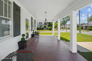 500 W Main St, Mount Olive, NC 28365 - Photo 5