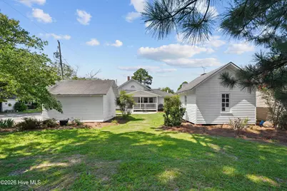 500 W Main Street, Mount Olive, NC 28365 - Photo 9