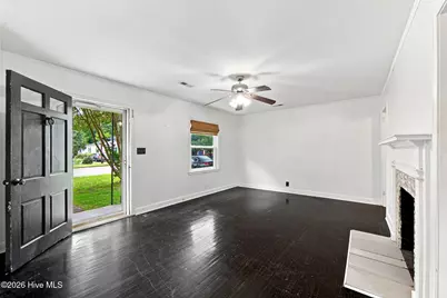 106 S Griffin Street, Elizabeth City, NC 27909 - Photo 5