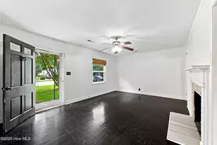 106 S Griffin St, Elizabeth City, NC 27909 - Photo 5