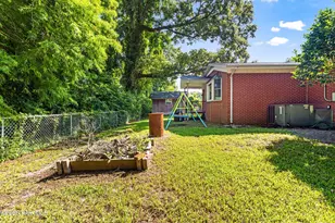 139 Greencrest Cir, Jacksonville, NC 28540 - Photo 31