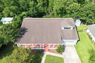 639 W Shore Dr, Swansboro, NC 28584 - Photo 3