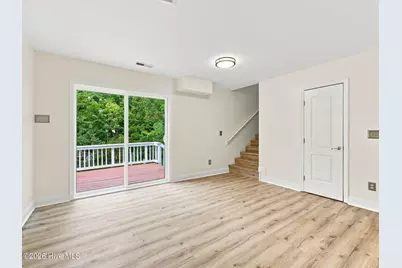 639 W Shore Drive, Swansboro, NC 28584 - Photo 15