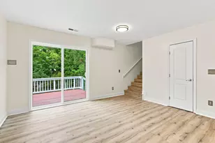 639 W Shore Dr, Swansboro, NC 28584 - Photo 15