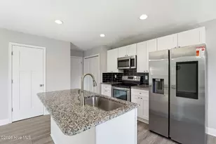 935 W Illinois Ave, Southern Pines, NC 28387 - Photo 27