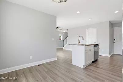 935 W Illinois Avenue, Southern Pines, NC 28387 - Photo 31