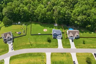 203 Russell Farm Dr, Hubert, NC 28539 - Photo 41