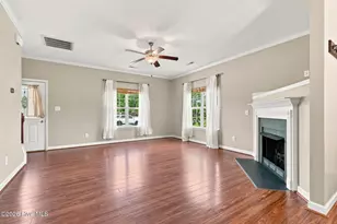 203 Russell Farm Dr, Hubert, NC 28539 - Photo 7