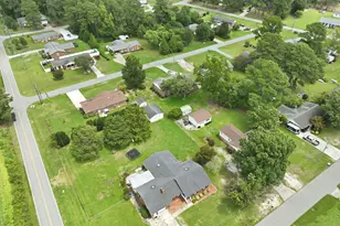 301 Halifax St, Clinton, NC 28328 - Photo 33