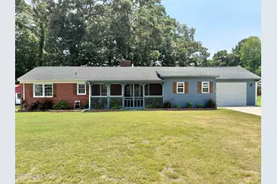 206 Crestwood Drive, Snow Hill, NC 28580 - Photo 1