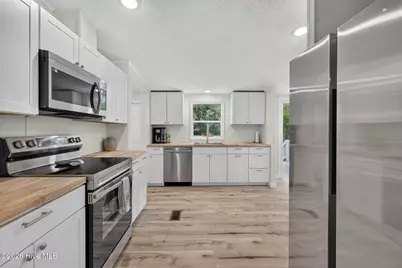 145 Bellhammon Forest Drive, Rocky Point, NC 28457 - Photo 11