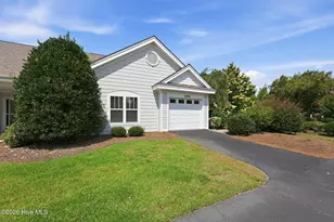 100 Jasmine Ct, Morehead City, NC 28557 - Photo 3