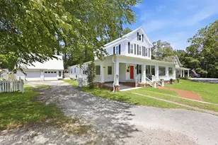 1816 Trent Blvd, New Bern, NC 28560 - Photo 3