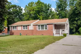819 Barn St, Jacksonville, NC 28540 - Photo 1